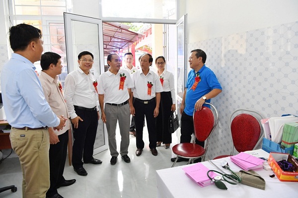 Khánh thành Trạm y tế xã Yên Lương do Vietcombank tài trợ 2 tỷ đồng - Ảnh 6