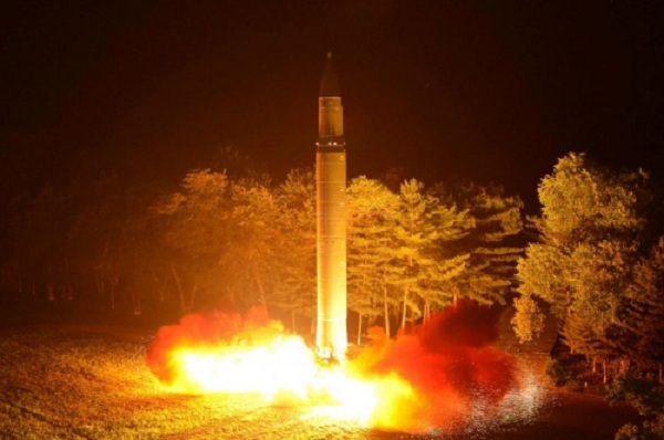 Chuyên gia đánh giá về tiến bộ kỹ thuật trong vụ phóng tên lửa mới của Triều Tiên - Ảnh 1