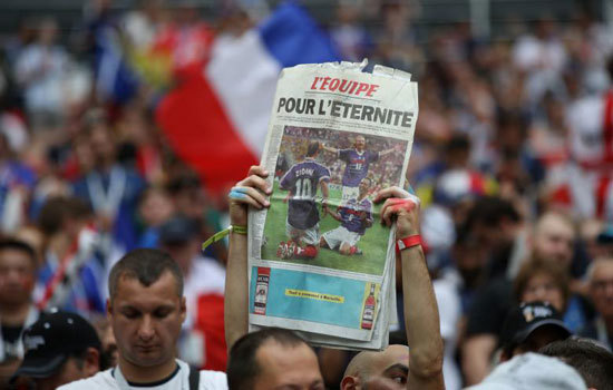 Fans Croatia và Pháp vỡ òa cảm xúc sau trận chung kết World Cup - Ảnh 9