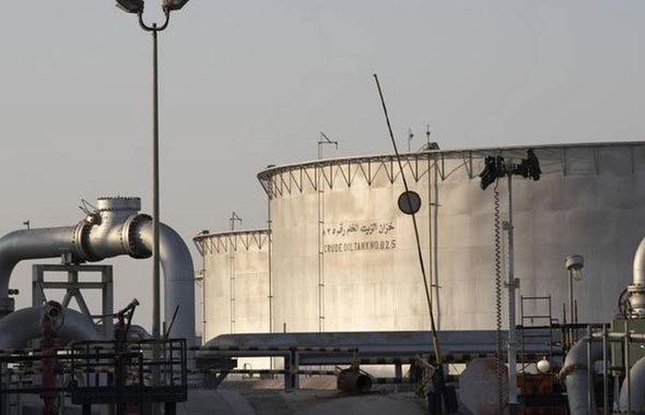 Kỳ vọng Nga và OPEC cắt giảm sản lượng đẩy giá dầu đi lên - Ảnh 1