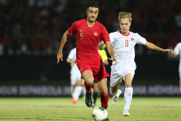 Indonesia 1-3 Việt Nam: Chiến thắng xứng đáng! - Ảnh 1