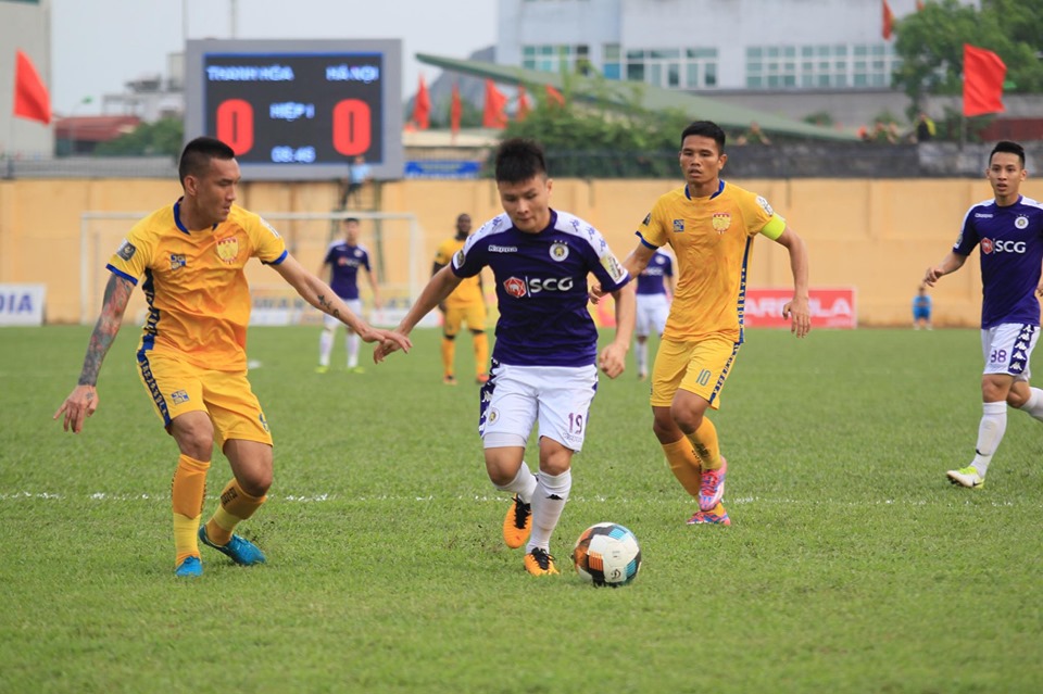 Vòng 9 V-League 2019: HAGL thắng tưng bừng, Hà Nội FC thua thảm hại - Ảnh 2