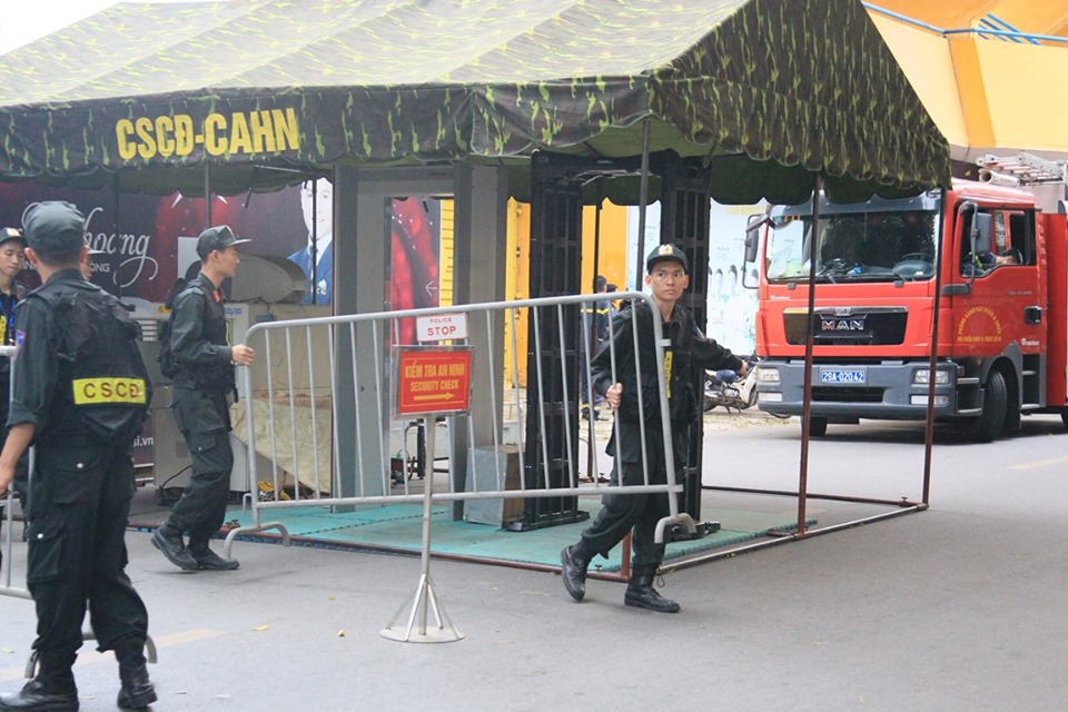 An ninh siết chặt trước trận đấu giữa Viettel và Hải Phòng - Ảnh 2
