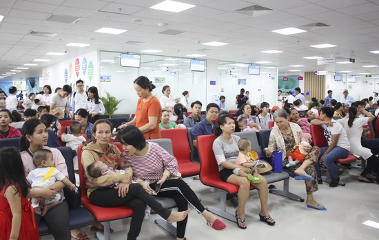 Khai trương trung tâm tiêm chủng lớn nhất Việt Nam tại Đà Nẵng - Ảnh 2