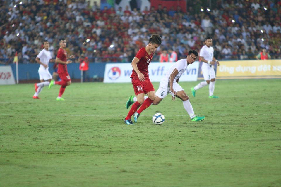 [Ảnh] Nhìn lại trận "thủy chiến" của U23 Việt Nam và U23 Myanmar - Ảnh 3