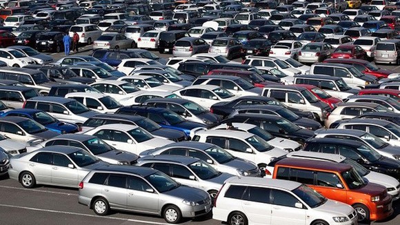 Lượng ô tô nhập khẩu đạt 2,4 tỷ USD sau 9 tháng - Ảnh 1