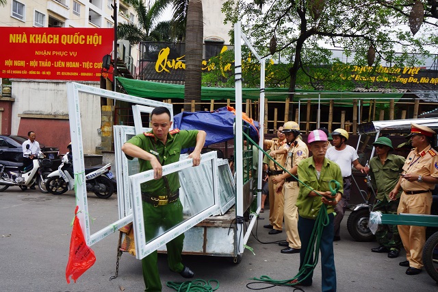 Khai tử xe 3, 4 bánh tự chế ở Hà Nội: Sẽ nhiều gian nan - Ảnh 1