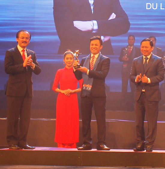 Ông Trần Văn Long lần thứ hai nhận Giải thưởng Sao Đỏ - Ảnh 1