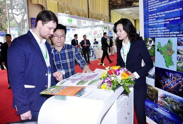 Nhiều sản phẩm công nghệ trưng bày tại Vietnam Expo 2018 - Ảnh 1