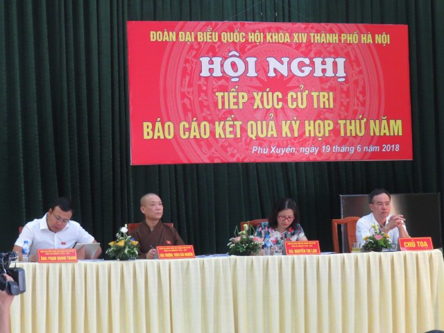 Đoàn Đại biểu Quốc hội TP Hà Nội tiếp xúc cử tri huyện Phú Xuyên - Ảnh 1