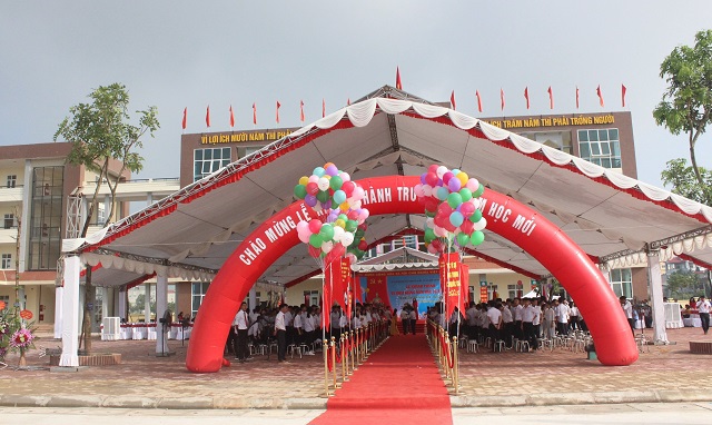 Phó Bí thư Thành ủy Đào Đức Toàn dự lễ khánh thành trường Phan Huy Chú - Ảnh 2