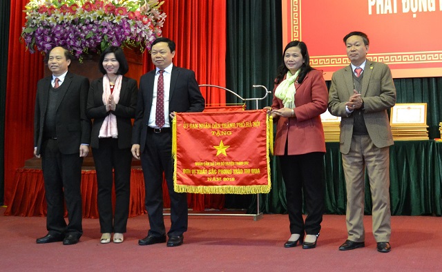 Thanh Oai phấn đấu trở thành huyện nông thôn mới vào năm 2020 - Ảnh 1