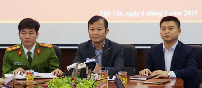 Đề nghị huyện Việt Yên tiếp tục điều tra vụ thầy giáo dâm ô học sinh - Ảnh 1