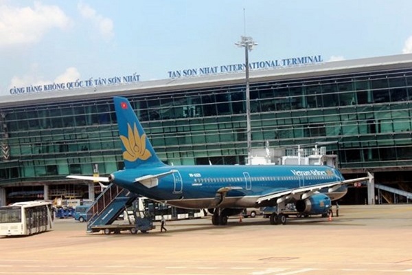 Khách nước ngoài bị trộm đồ tại sân bay Tân Sơn Nhất - Ảnh 1