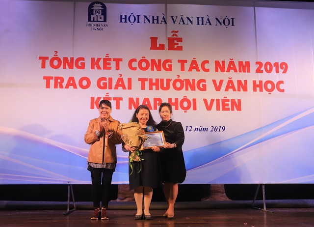 Giải Thành tựu trọn đời cho nhà văn Lê Minh Khuê - Ảnh 1