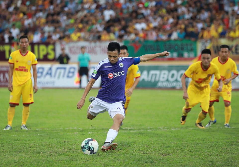 Quang Hải tỏa sáng giúp Hà Nội FC giành vé vào bán kết Cup Quốc gia 2019 - Ảnh 1