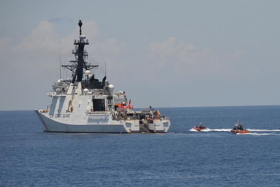 Chuyên gia cảnh báo hậu quả cho Trung Quốc khi "gây hấn" trên Biển Đông và điểm yếu có thể khai thác - Ảnh 1
