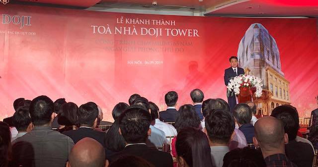 Khánh thành và gắn biển công trình chào mừng 65 năm Ngày Giải phóng Thủ đô cho tòa nhà DOJI Tower - Ảnh 1