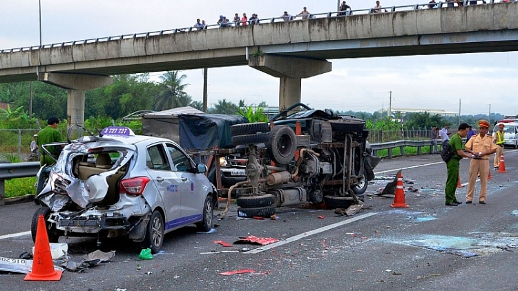 3 ngày nghỉ lễ Quốc khánh, 103 người thương vong vì tai nạn giao thông - Ảnh 1