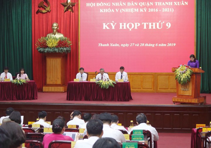 HĐND quận Thanh Xuân thông qua 5 nghị quyết quan trọng - Ảnh 1