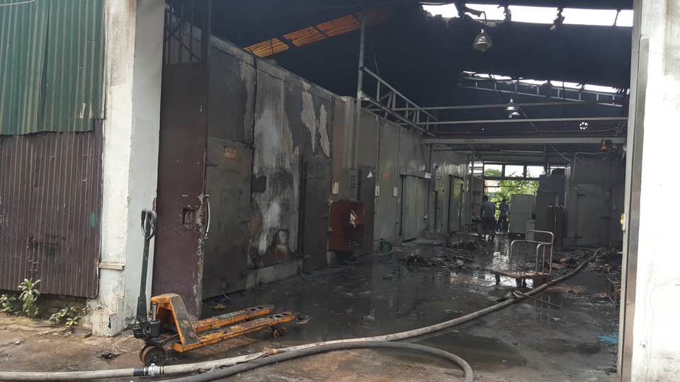 [Ảnh] Cận cảnh hiện trường vụ cháy tại quận Nam Từ Liêm khiến ít nhất 8 người chết và mất tích - Ảnh 15
