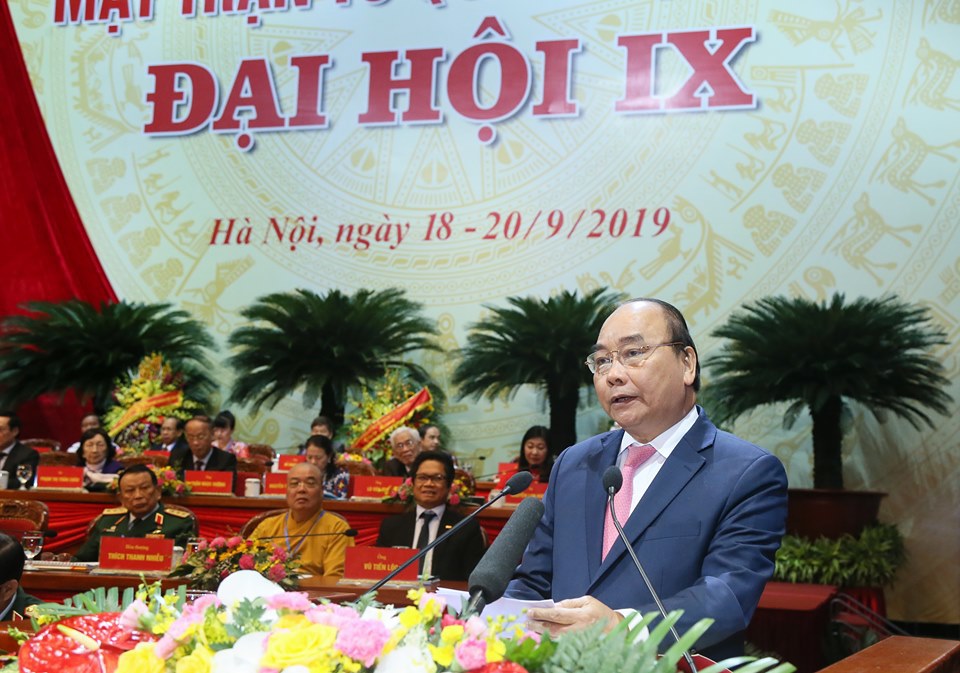 Thủ tướng Nguyễn Xuân Phúc: Mặt trận là người phản biện sắc sảo, chân tình giúp hoàn thiện cơ chế, chính sách - Ảnh 1