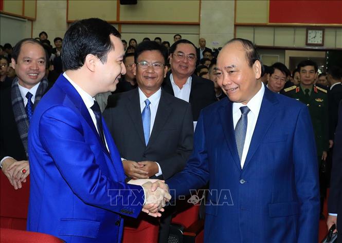 Thủ tướng Nguyễn Xuân Phúc dự Hội nghị tổng kết công tác năm 2019 và triển khai nhiệm vụ năm 2020 của Bộ Thông tin và Truyền thông - Ảnh 1
