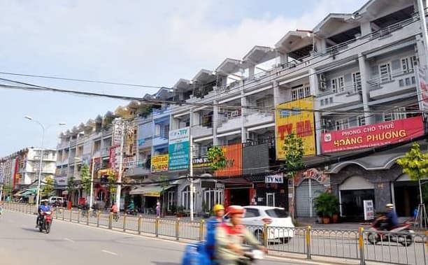 TP Hồ Chí Minh: Doanh nghiệp bất động sản gặp khó do “ách tắc” về luật - Ảnh 1