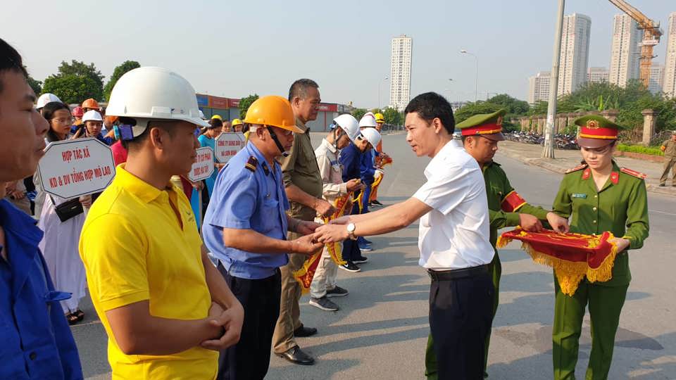 Hà Đông: Hơn 200 vận động viên tham gia Hội thao nghiệp vụ chữa cháy, cứu nạn cứu hộ - Ảnh 3