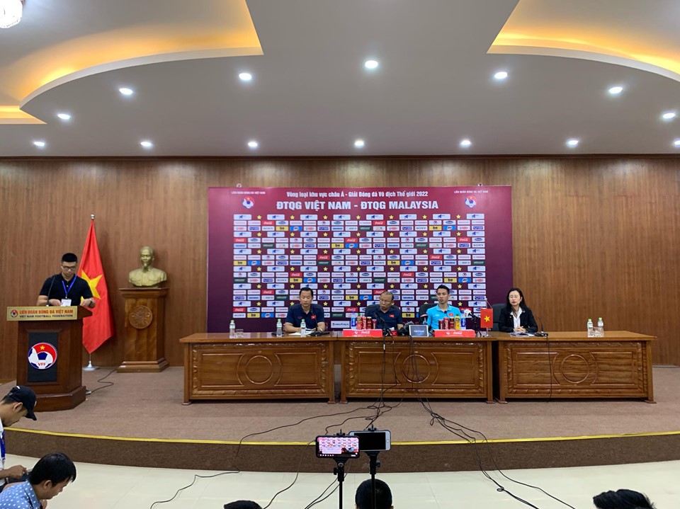 HLV Park Hang-seo: Việt Nam có thể thắng Malaysia - Ảnh 1