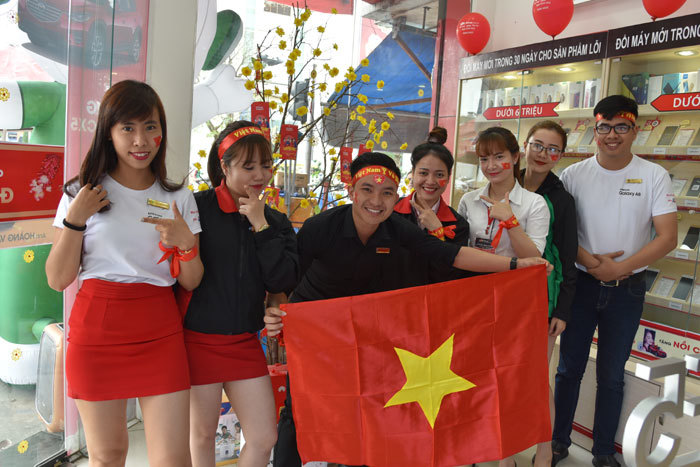 Sắc đỏ bao trùm trước trận chung kết U23 Việt Nam-Uzbekistan - Ảnh 23