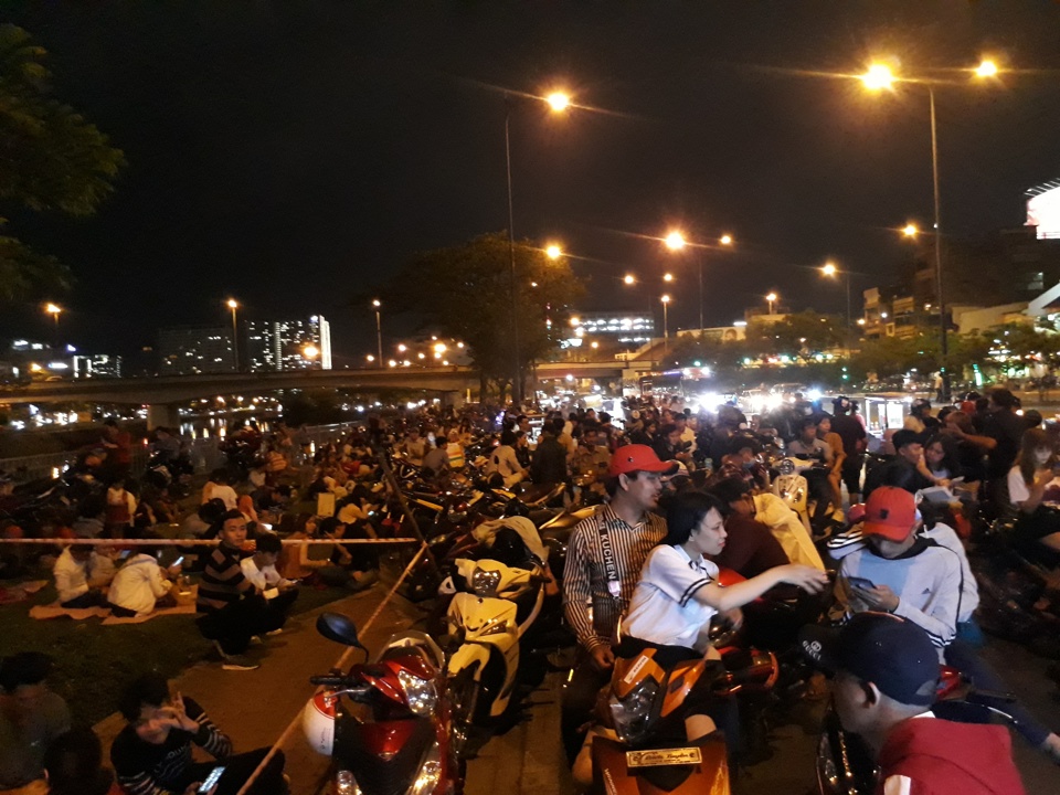 TP Hồ Chí Minh: 21 người bị thương vì đốt pháo - Ảnh 1