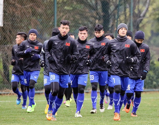 HLV Park Hang Seo loại 2 cầu thủ, U23 Việt Nam chốt danh sách dự giải châu Á - Ảnh 1