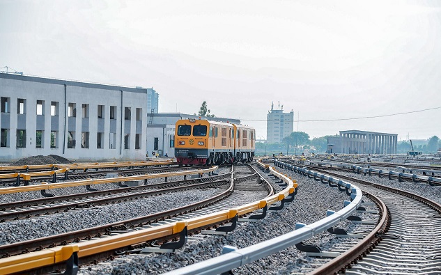 Tuyến đường sắt trên cao Cát Linh - Hà Đông: Tháng 12 sẽ đưa vào vận hành thương mại - Ảnh 1