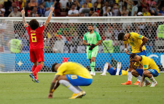 Tuyển thủ thất thần, CĐV khóc như mưa sau khi Brazil bị loại - Ảnh 5