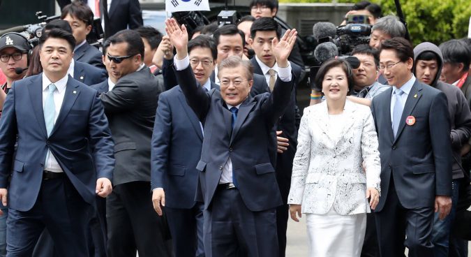 Tổng thống Hàn Quốc Moon Jae-in sắp sang Việt Nam - Ảnh 1
