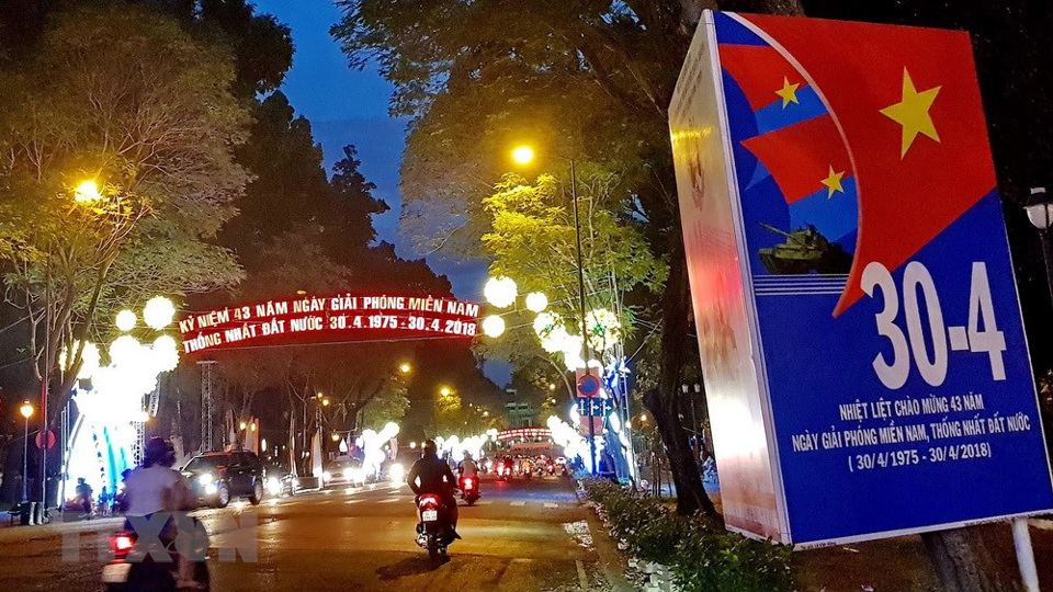 [Photo] Thành phố Hồ Chí Minh những ngày tháng Tư lịch sử - Ảnh 2