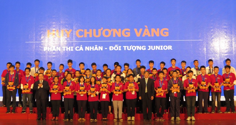 Hà Nội giành giải Nhất phần đồng đội kỳ thi HOMC 2019 - Ảnh 1