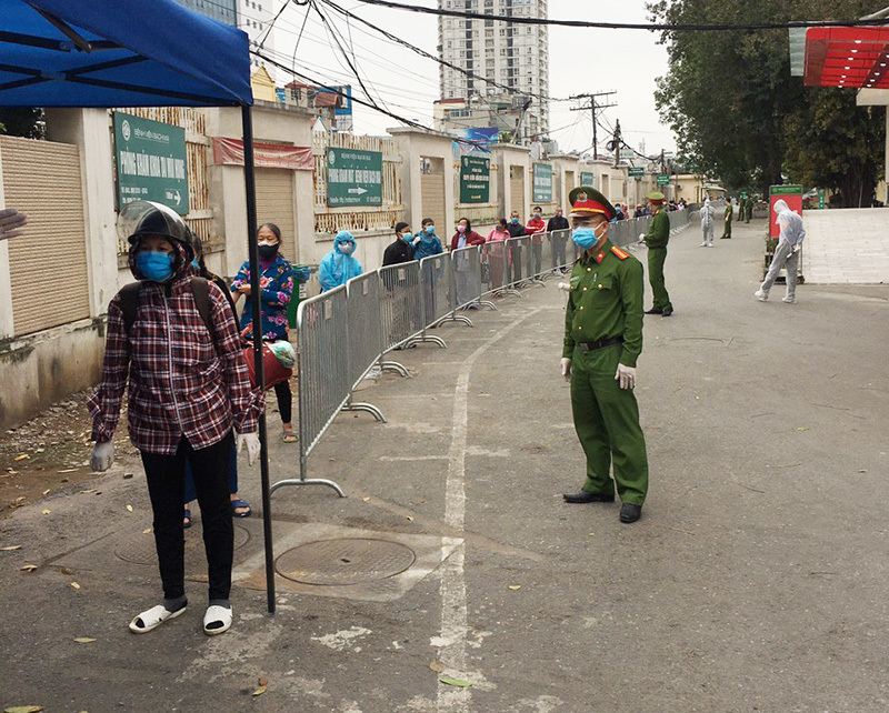 Mở lối đi riêng cho hơn 550 bệnh nhân chạy thận tại Bệnh viện Bạch Mai - Ảnh 2