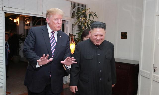 Hội nghị Thượng đỉnh Mỹ - Triều: Tổng thống Trump nói lý do không đạt được thỏa thuận chung - Ảnh 11
