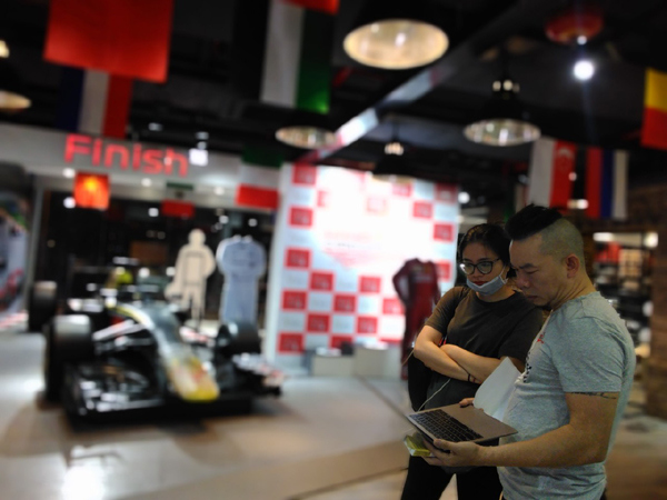 Hanoi Circuit Merchandise kích cầu tiêu dùng cùng giải F1 - Ảnh 4