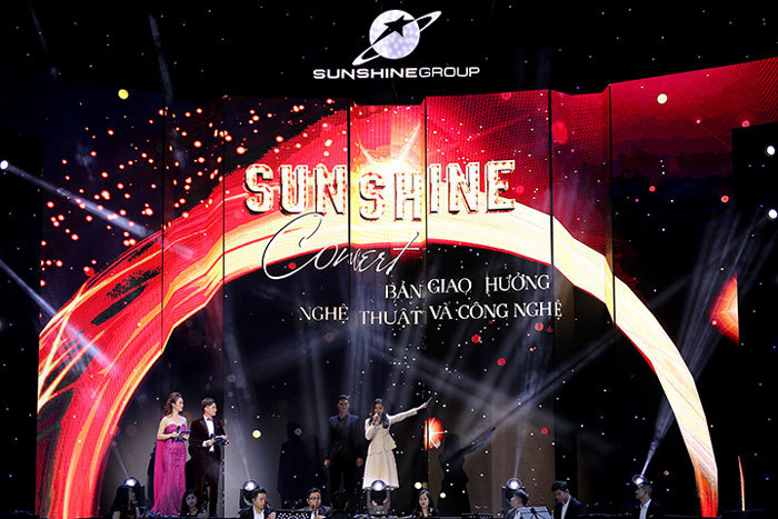 Ấn tượng với dàn sao “khủng” trong đêm nhạc tri ân của Tập đoàn Sunshine - Ảnh 1
