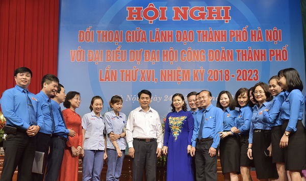 Chủ tịch Nguyễn Đức Chung đối thoại với công nhân lao động Thành phố - Ảnh 4