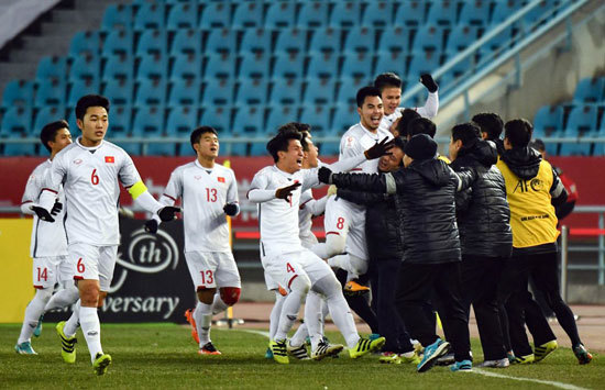 Cận cảnh chiến thắng kỳ diệu của U23 Việt Nam trước U23 Qatar - Ảnh 8