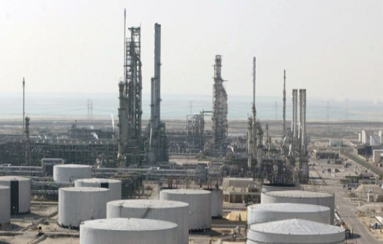 Giá dầu Brent tăng hơn 5% nhờ cam kết ổn định thị trường của Ả Rập Saudi - Ảnh 1