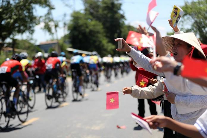 Tay đua Javier giành áo vàng chung cuộc Giải đua xe đạp Cúp Truyền hình TP Hồ Chí Minh lần thứ 31 - Ảnh 3