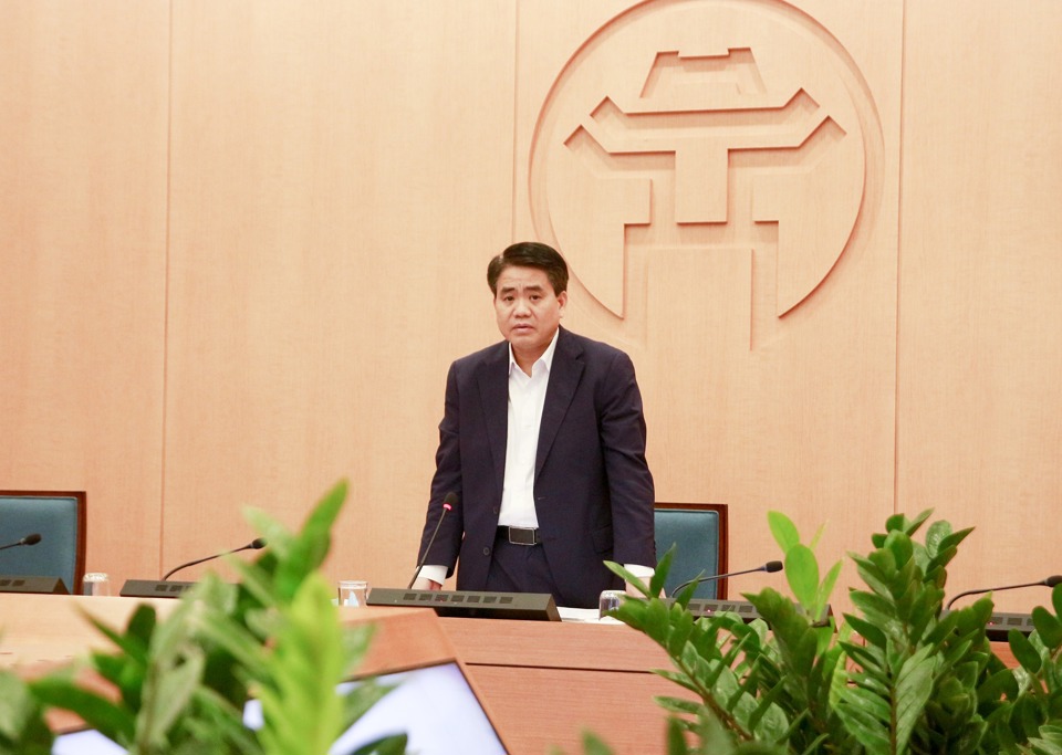 Chủ tịch Nguyễn Đức Chung: Không được để tái diễn tình trạng phải cách ly một khoa ở các bệnh viện - Ảnh 1
