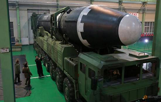 Triều Tiên công bố hình ảnh phóng tên lửa Hwasong-15 - Ảnh 2