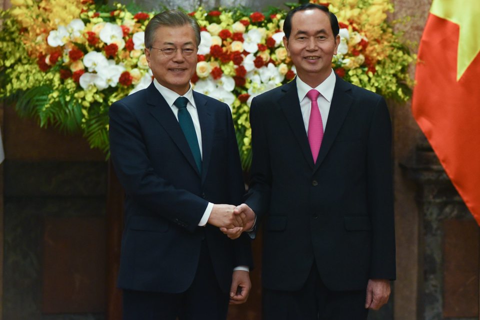 [Chùm ảnh]: Chủ tịch nước Trần Đại Quang chủ trì lễ đón Tổng thống Hàn Quốc Moon Jae-in - Ảnh 4