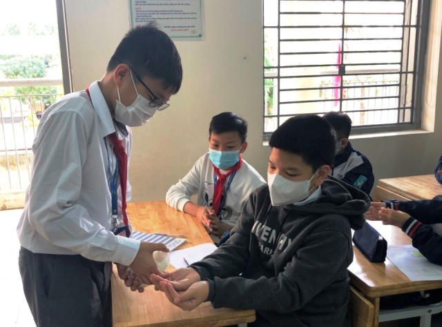 Chùm ảnh: Lớp học phòng, chống dịch nCoV ở Thanh Xuân - Ảnh 2